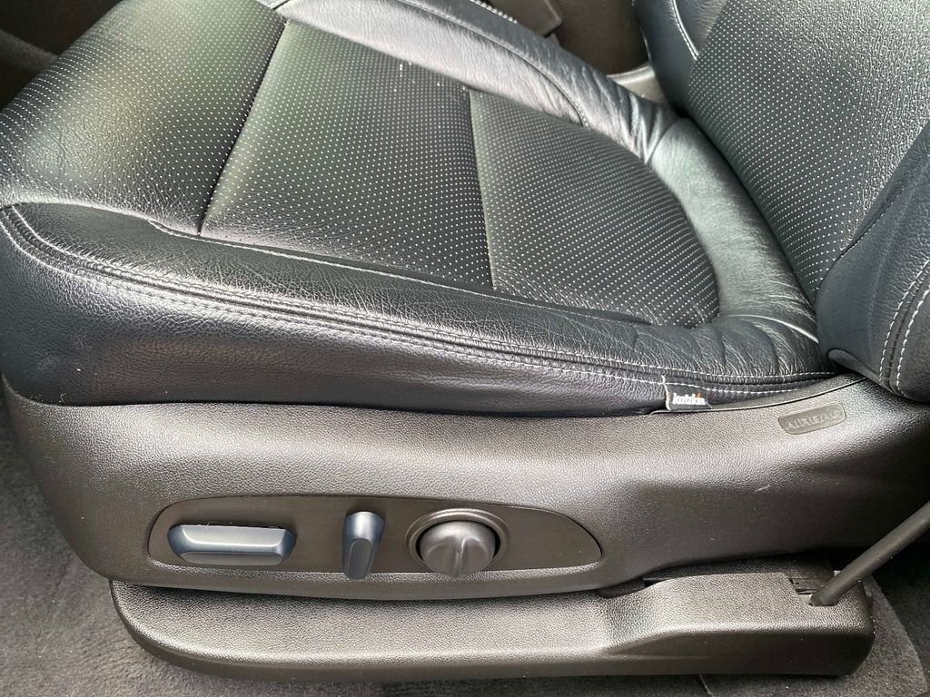 Used 2024 Black Chevrolet LT Cloth image 25