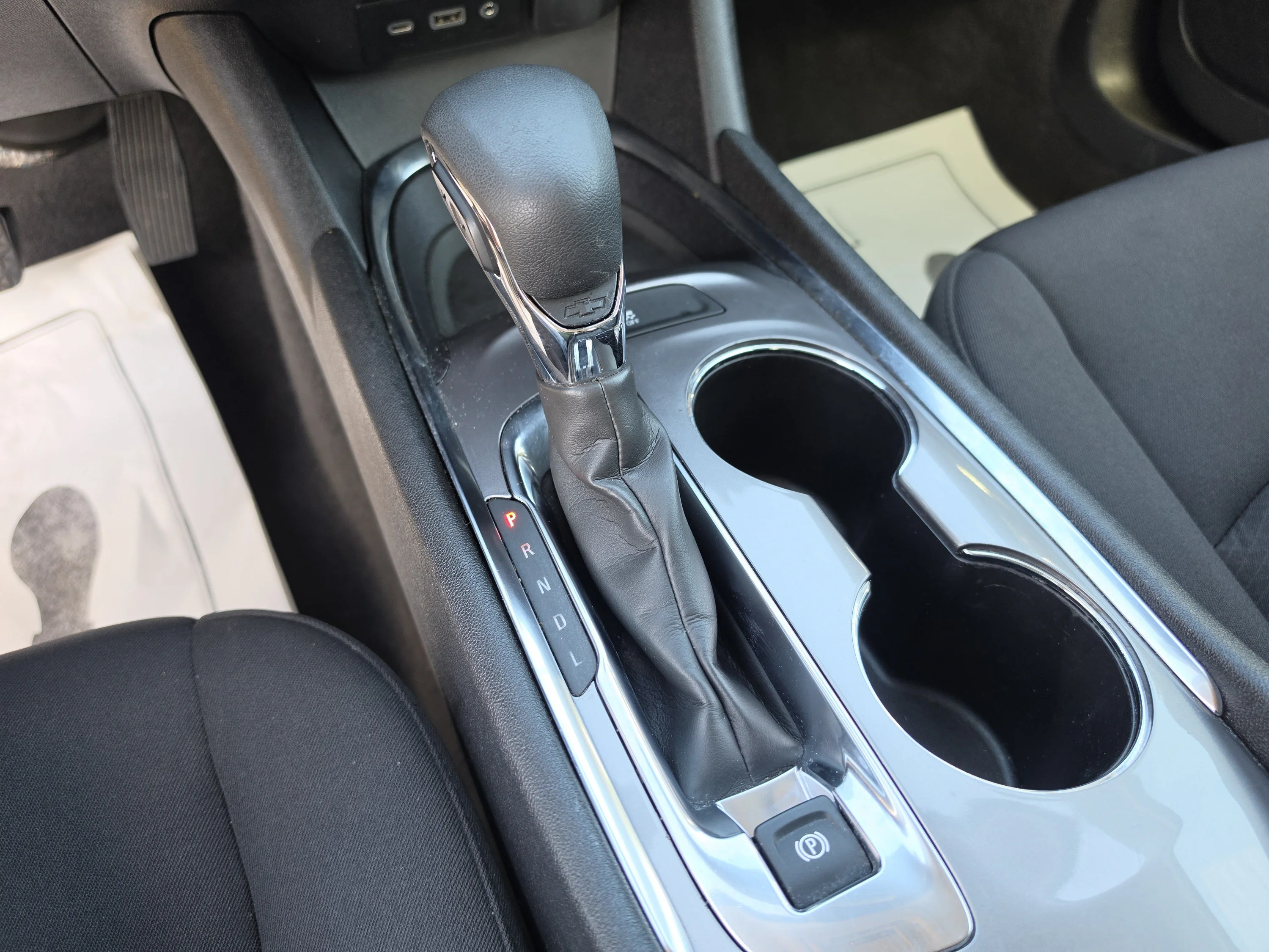 Used 2023 Dark Ash Metallic Chevrolet LT image 30