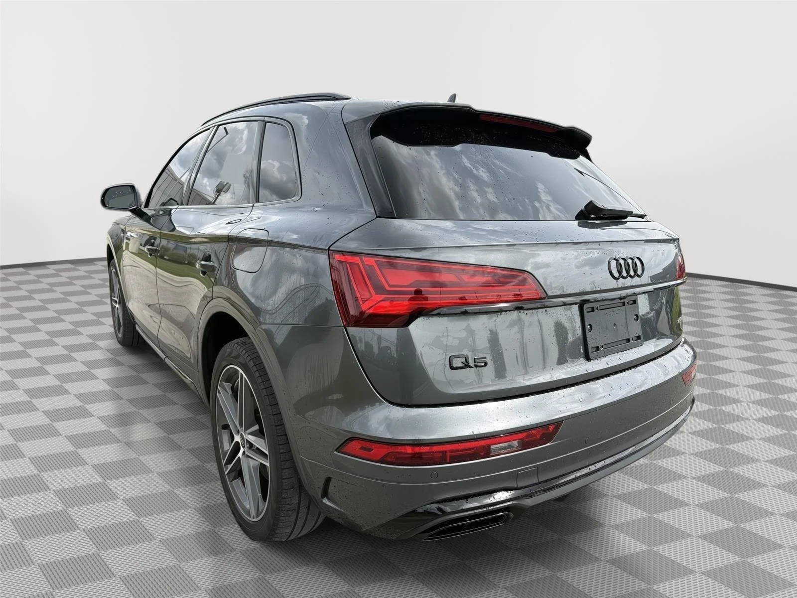 Certified Used 2023 Daytona Gray Pearl Effect Audi S line Premium Plus image 3
