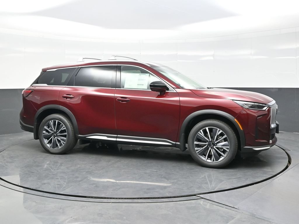 New 2026 Red INFINITI LUXE image 8