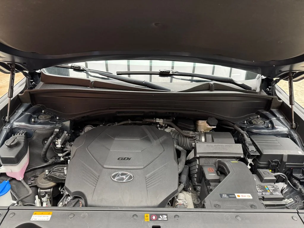 Certified Used 2025 Moonlight Hyundai SEL image 28