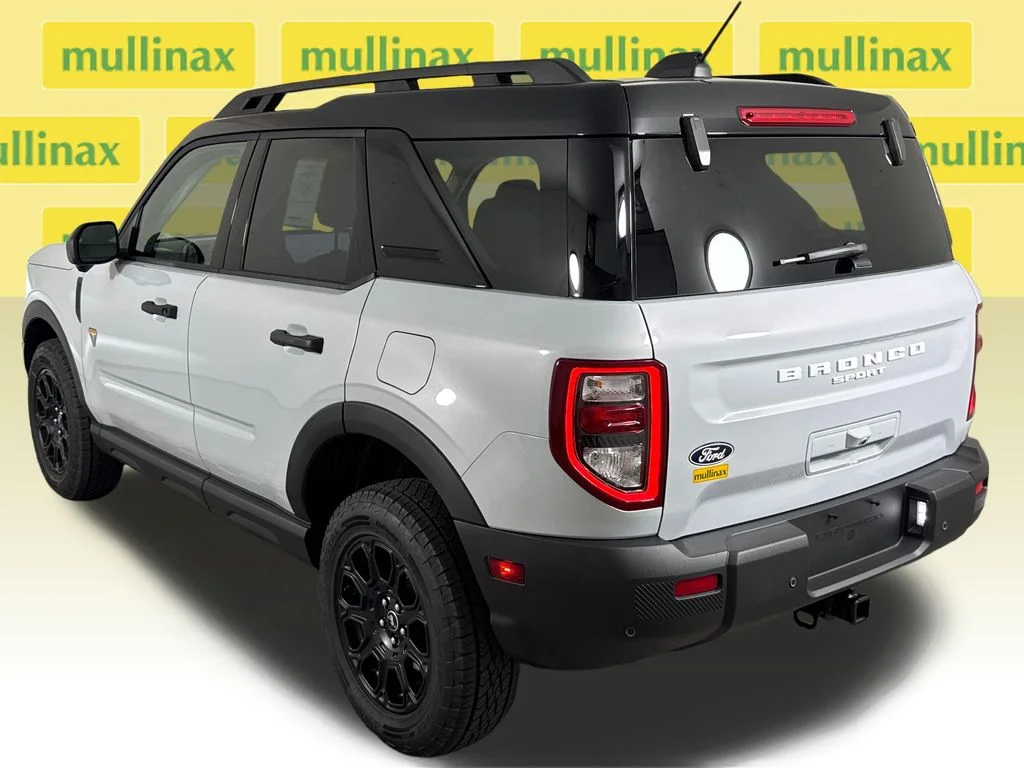 New 2026 White Ford Badlands image 4