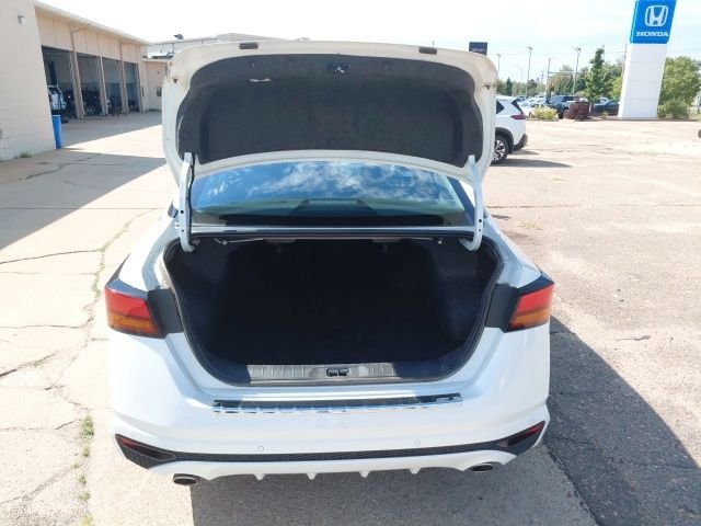 Used 2023 Pearl White Nissan 2.5 SL image 36