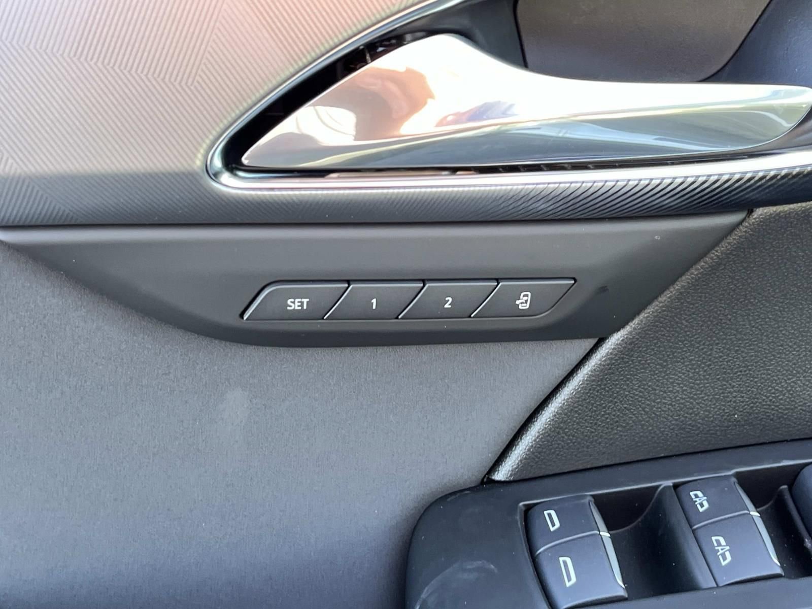 2026 Buick Envision Sport Touring - Photo 24
