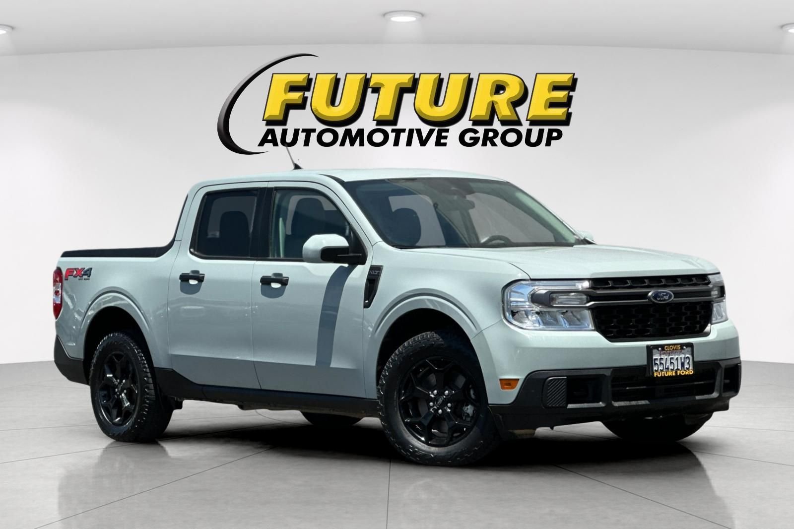 Used 2023 Green Ford XLT image 1