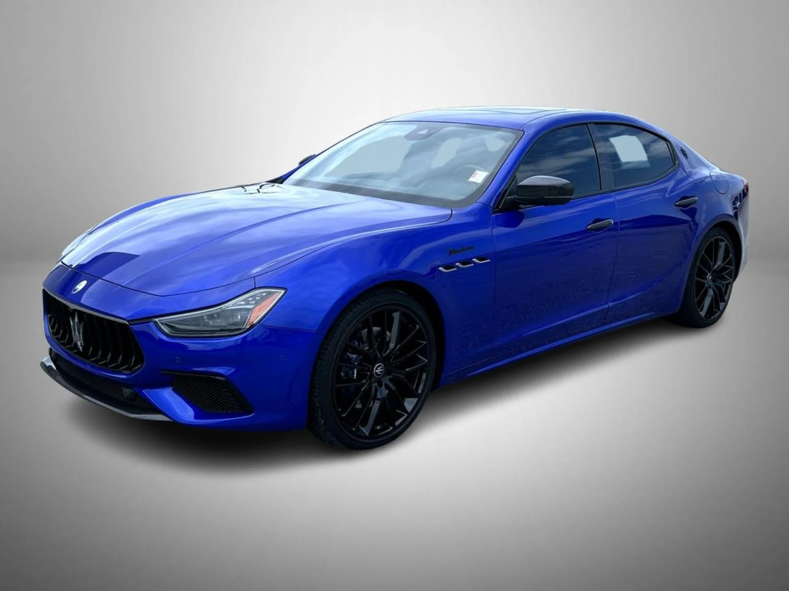 2022 Maserati Ghibli Modena Q4's photo
