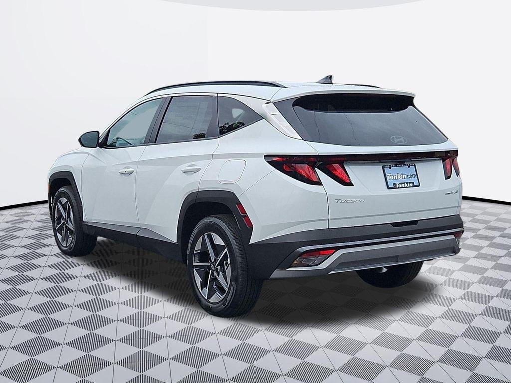 New 2026 White Hyundai SEL AWD image 4