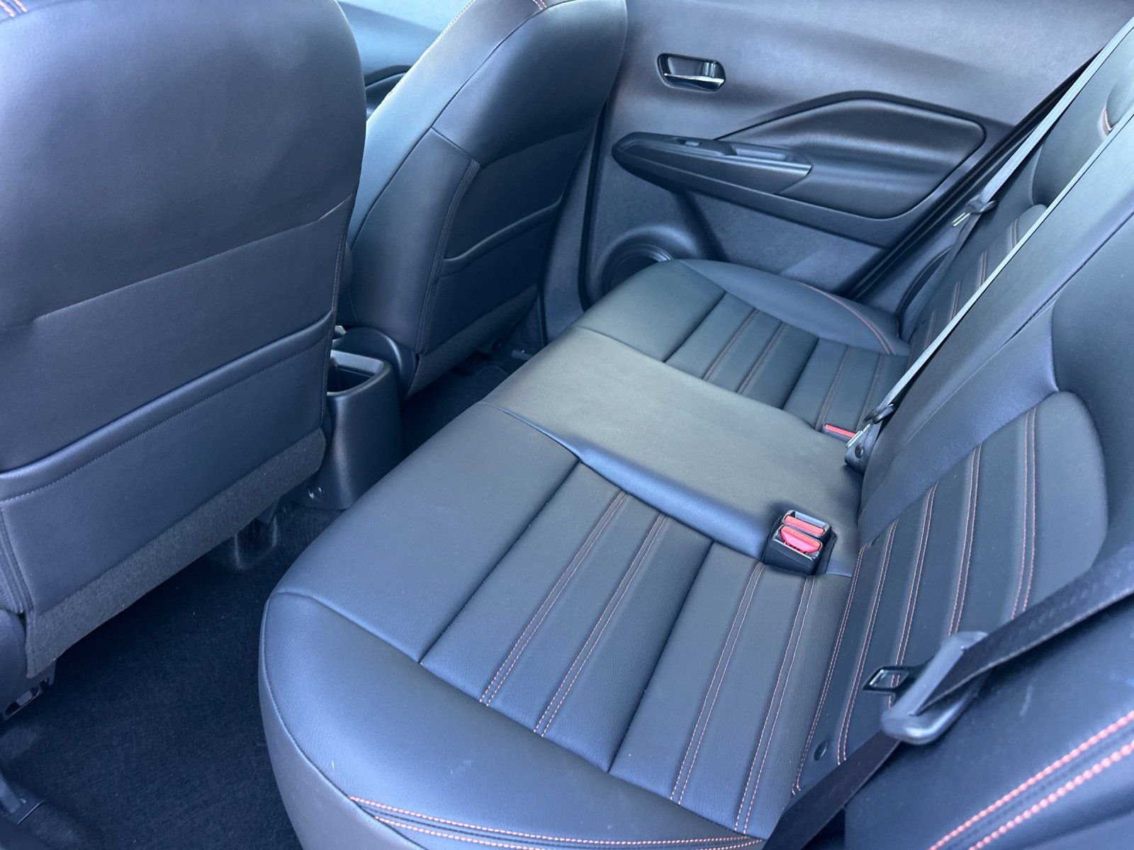 Used 2019 Gun Metallic Nissan SR image 11