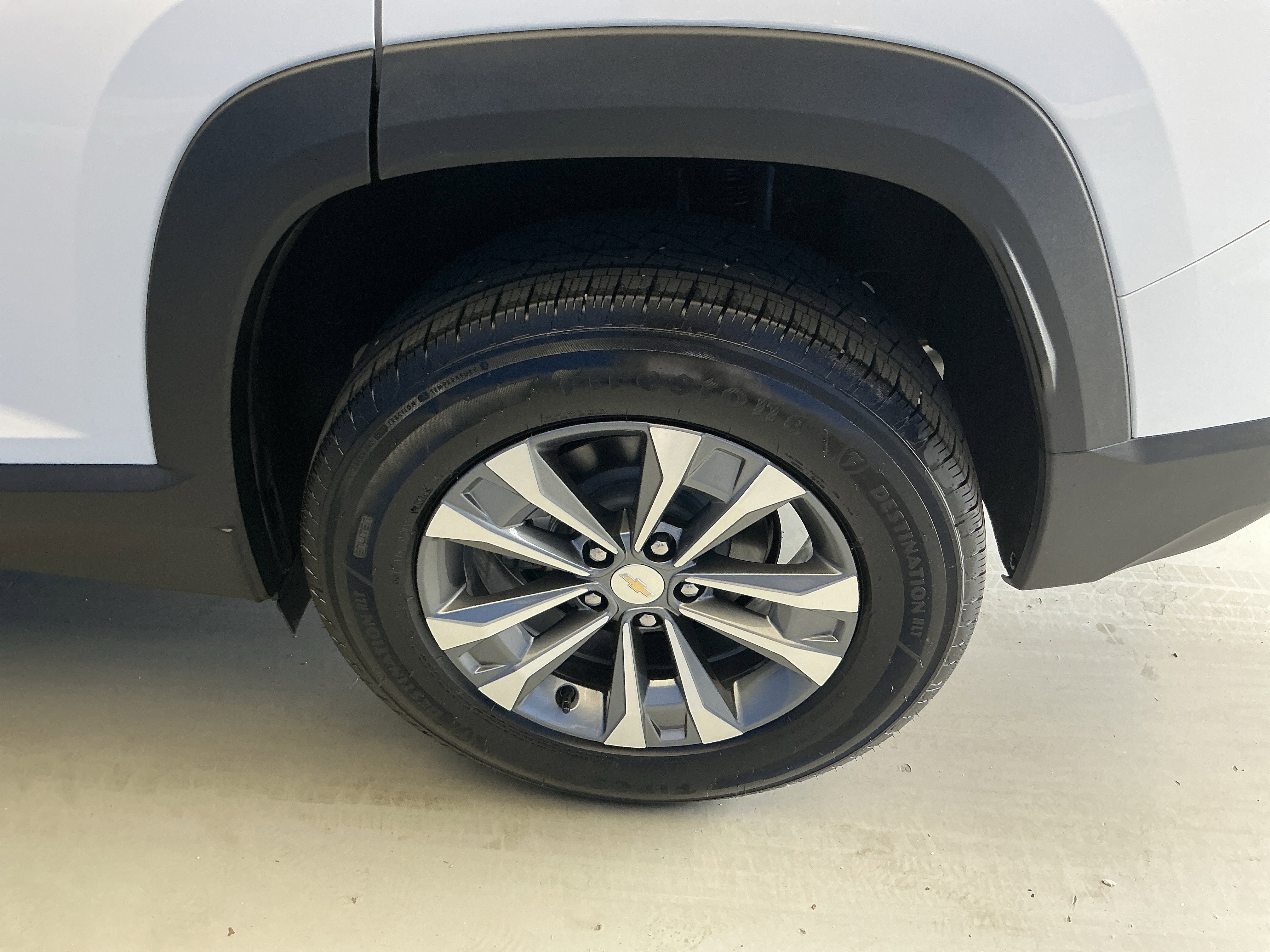 2026 Chevrolet Equinox LT - Photo 8