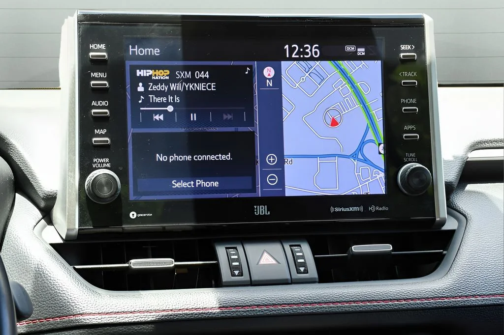 2021 Toyota RAV4 XSE - Photo 28
