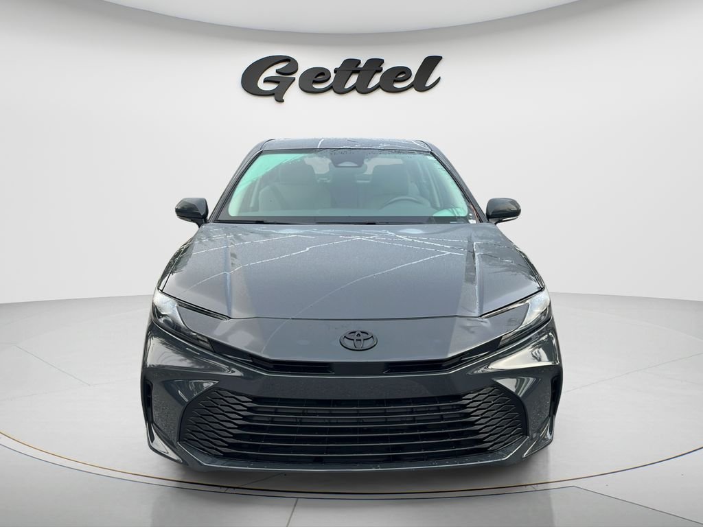 Used 2025  Toyota LE image 2