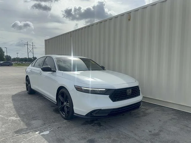 2025 Honda Accord Hybrid Sport-L's photo
