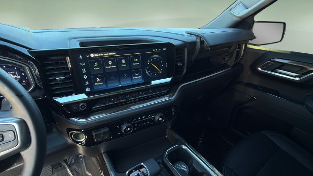 Used 2026 Gray Chevrolet LT Trail Boss image 25