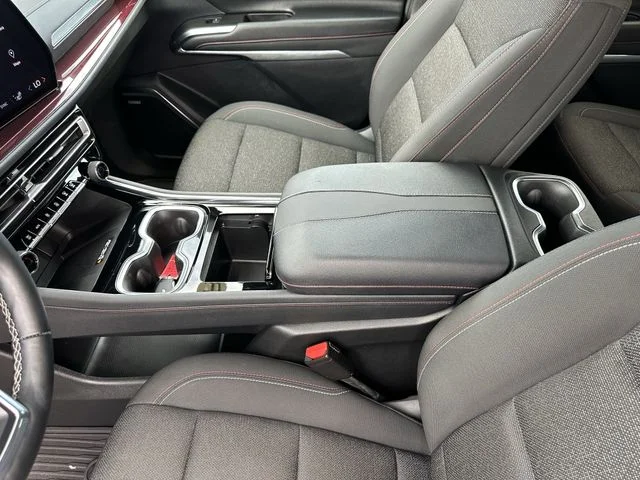 Used 2024 Gray Chevrolet Z71 image 24