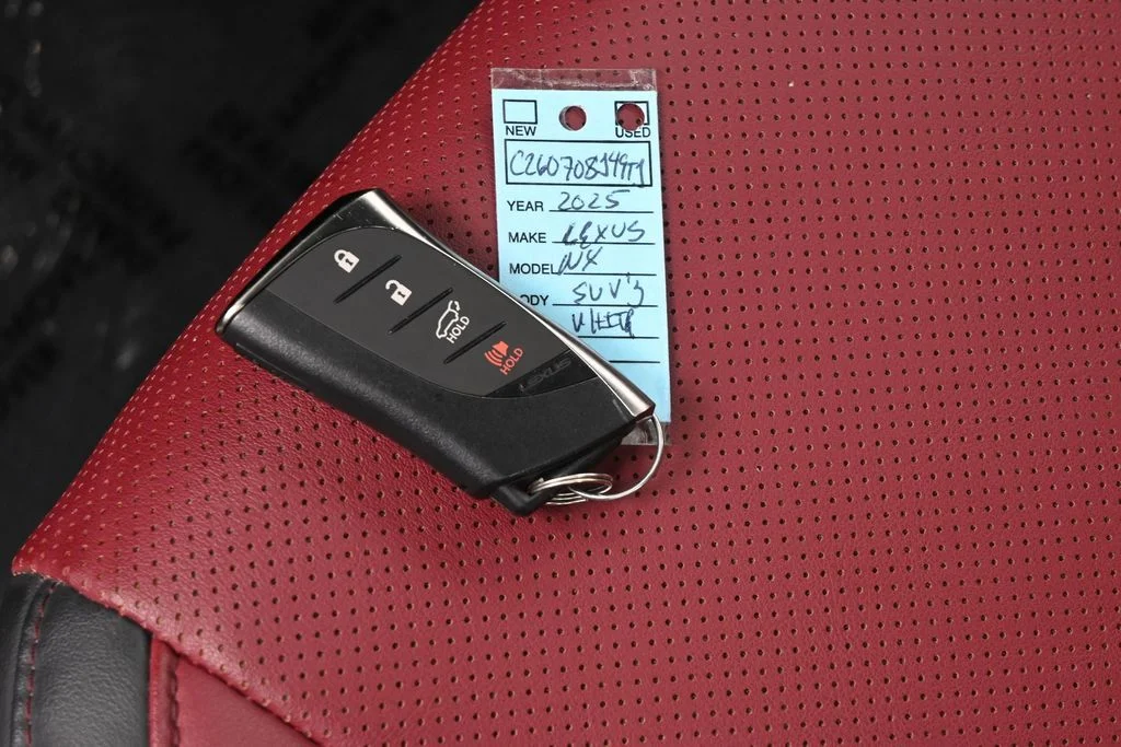 Used 2025 White Pearl Lexus 350 Premium image 20