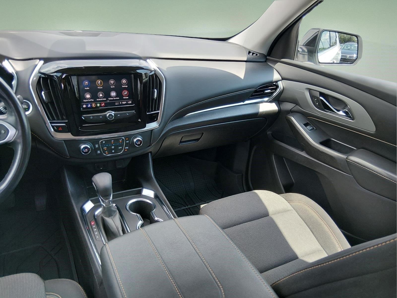 Used 2021 Summit White Chevrolet LT Cloth image 17