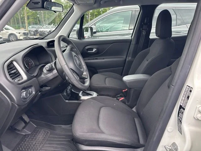 Used 2022 Alpine White Clearcoat Jeep Sport image 4