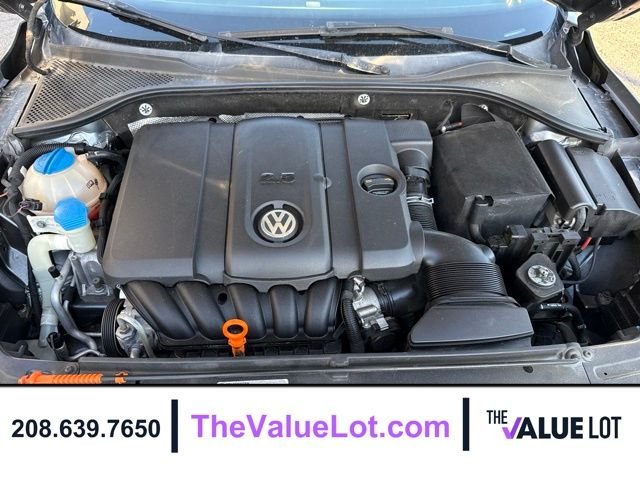 Used 2012 Gray Volkswagen 2.5 SE image 10