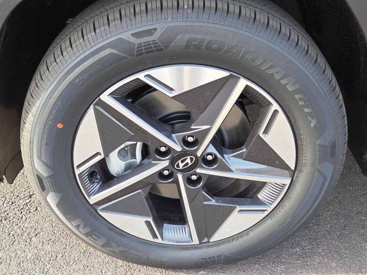 New 2026 Gray Hyundai SEL image 5