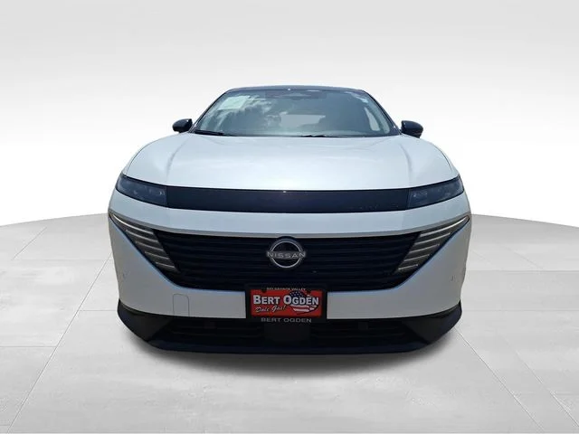 Used 2025 White Nissan SL image 2