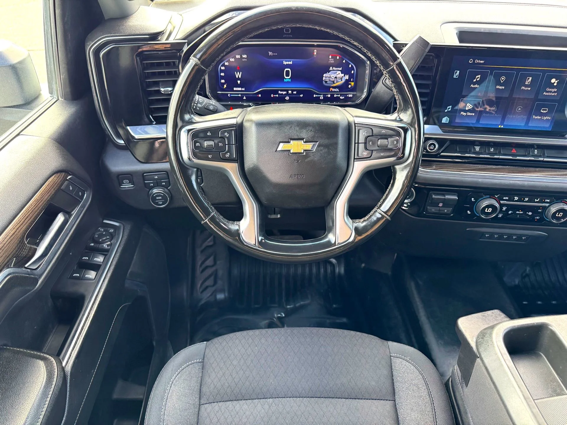 Used 2024 Summit White Chevrolet LT image 20