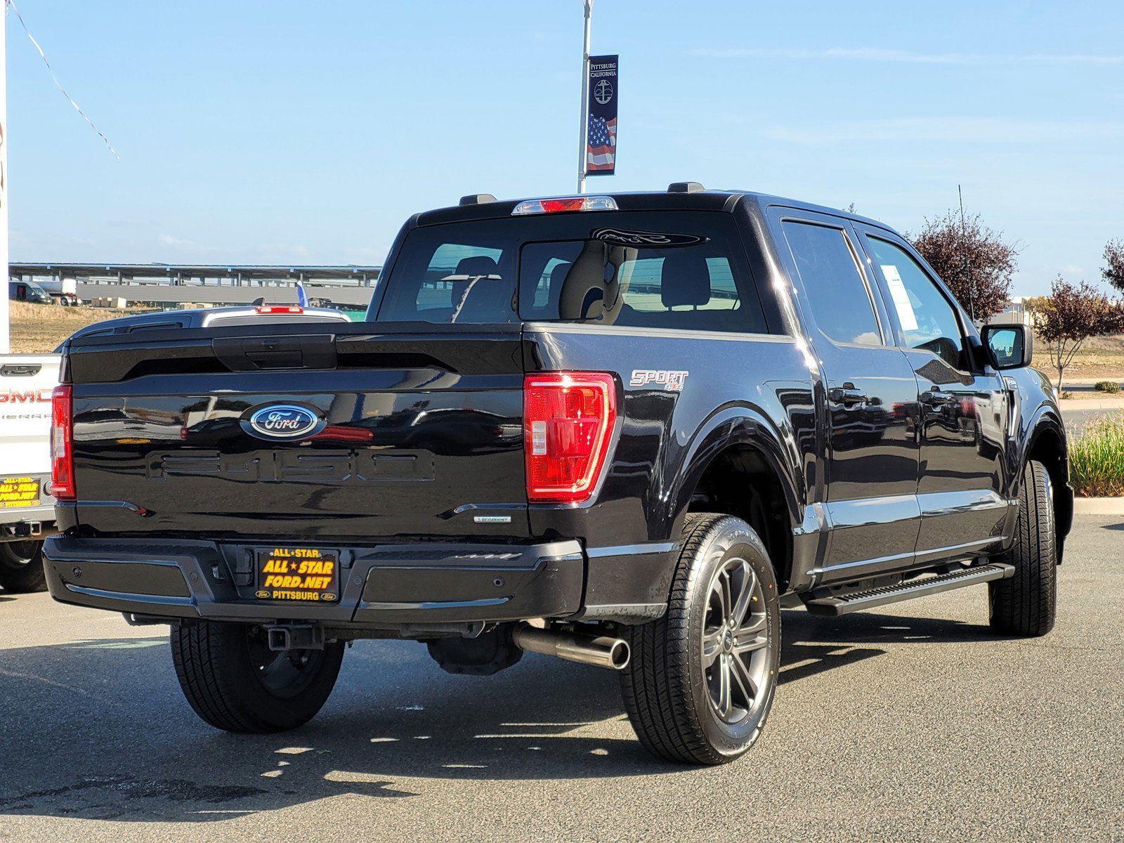 2022 Ford F-150 XLT photo 4