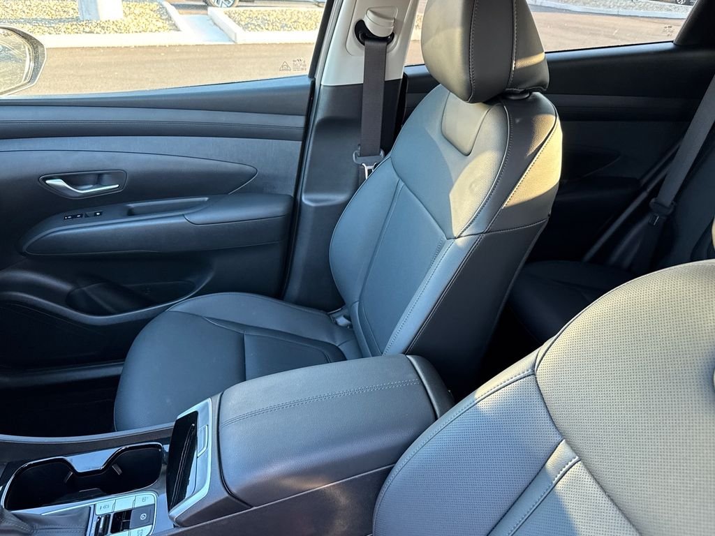 Used 2026 Gray Hyundai SEL Premium image 10