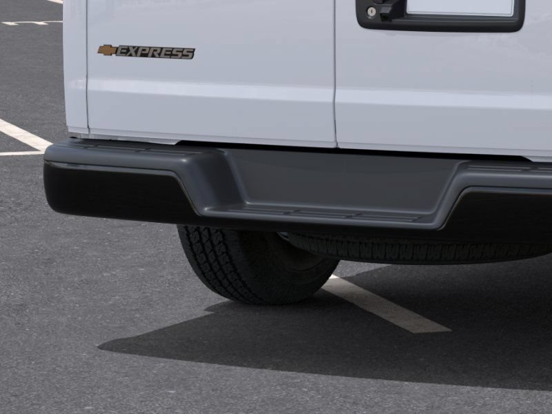 New 2026 Summit White Chevrolet 1WT image 14