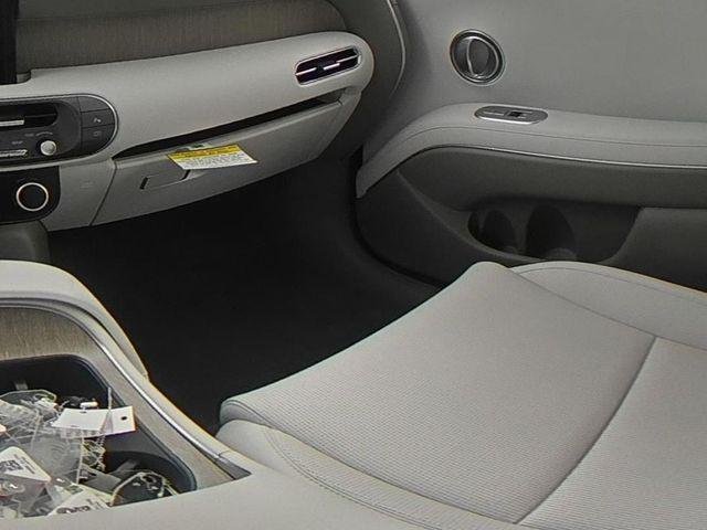 New 2026 White Hyundai Blue SEL 7P image 38