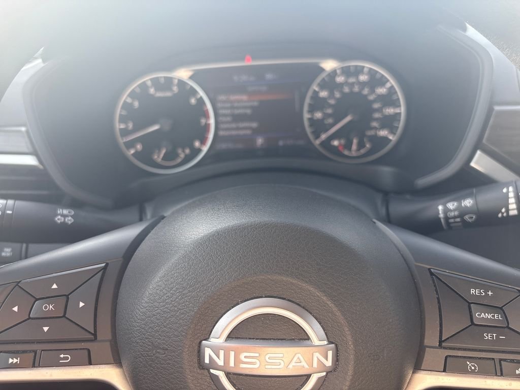 Used 2024 Gray Nissan 2.5 SV image 16