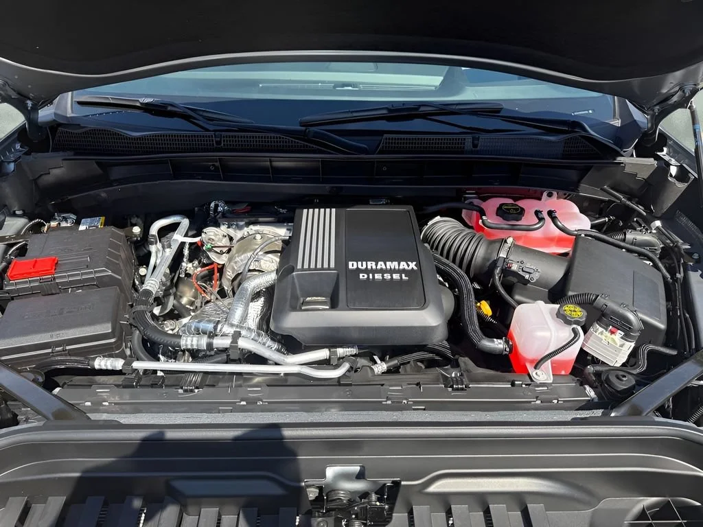 New 2026 Sterling Metallic GMC Denali Ultimate image 37