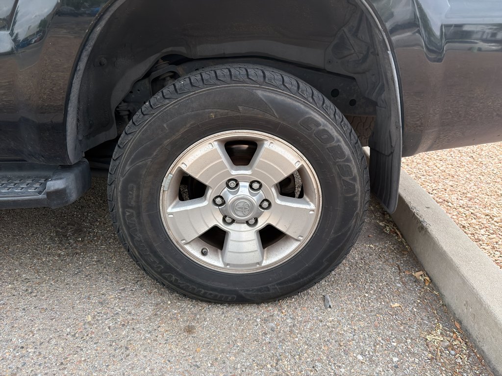 Used 2009 Black Toyota SR5 image 14
