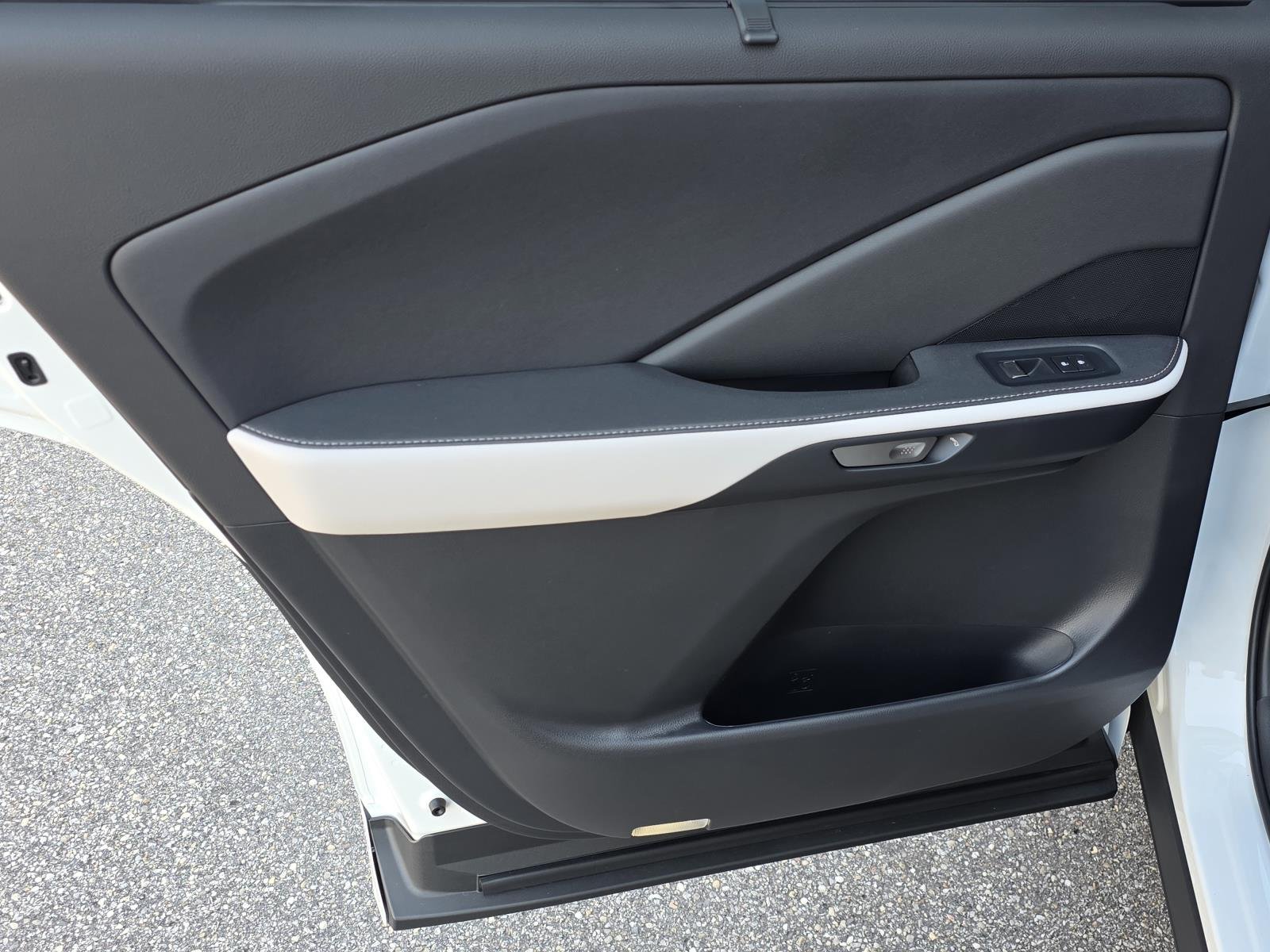 New 2026 Wind Chill Pearl Lexus TX 500h F SPORT PERFORMANCE PREMIUM AWD image 38