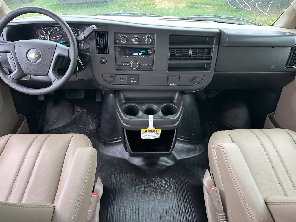 2026 Chevrolet Express Cargo Work Van - Photo 18