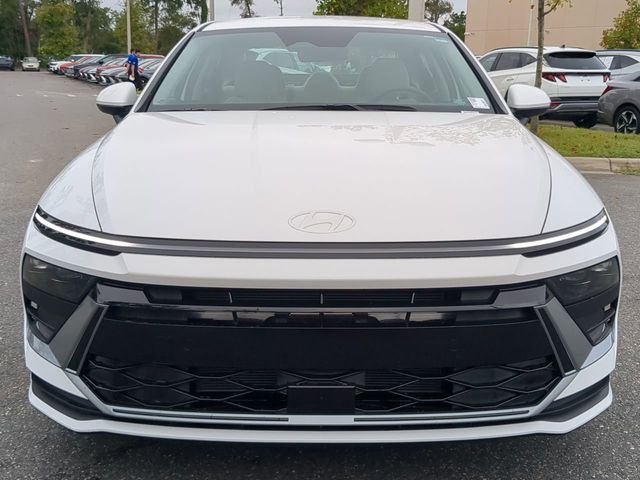 New 2026 White Hyundai SE image 35