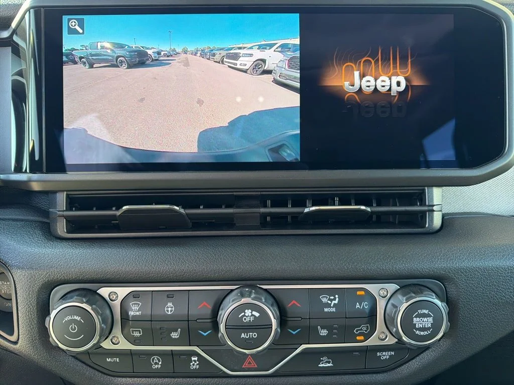New 2026 Reign Exterior Paint Jeep Sport S image 32