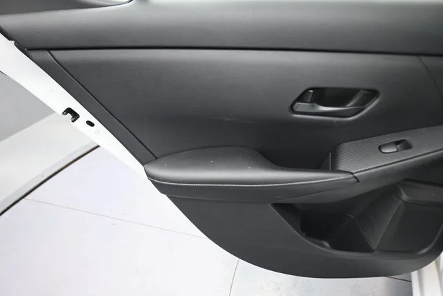 Used 2024 White Nissan SV image 18