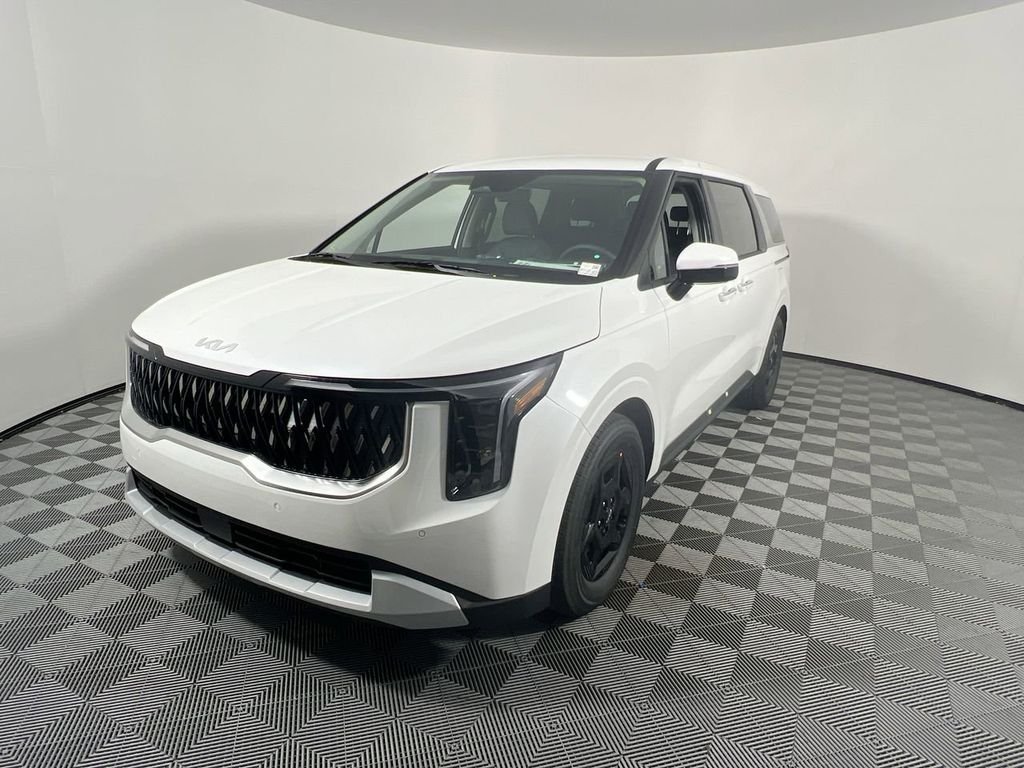 New 2026 Snow White Pearl Kia LXS image 8