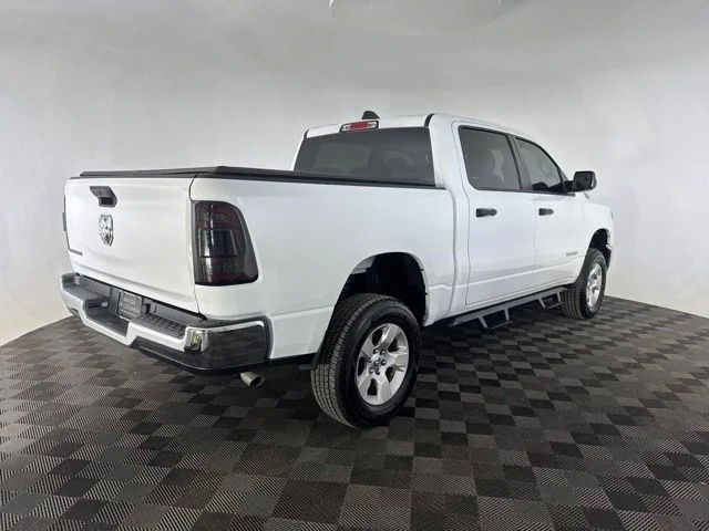 Used 2023 White Ram Big Horn/Lone Star image 5