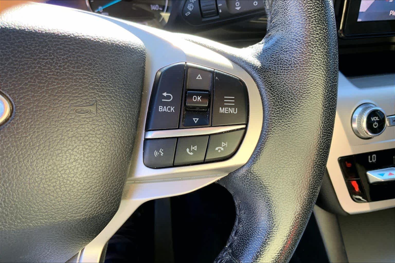 Used 2021 Atlas Blue Metallic Ford XLT image 23