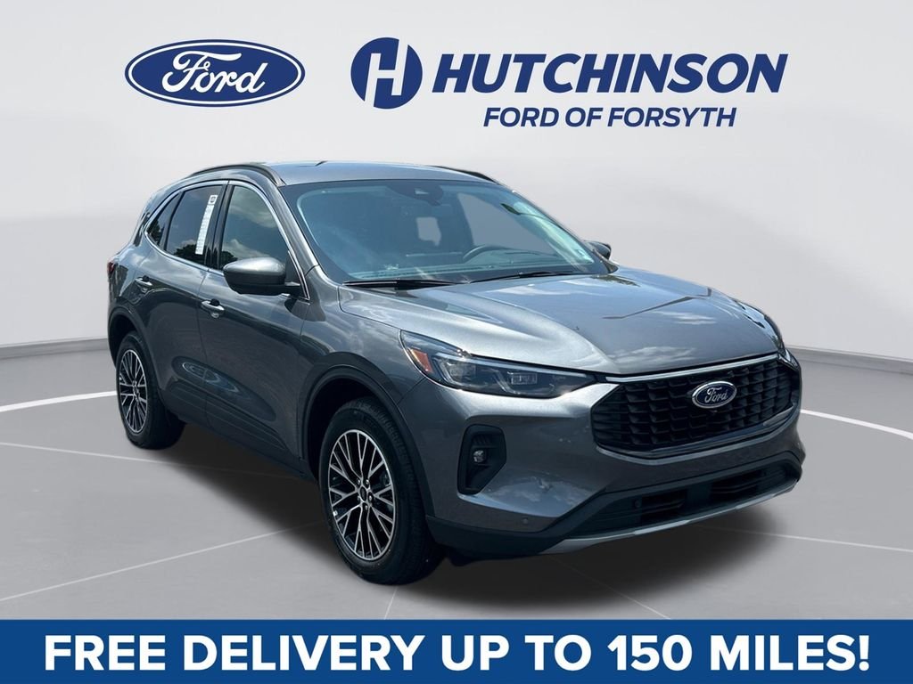 Carbonized Gray Metallic 2026 Ford Escape Hybrid Plug-in SUV / Crossover Front-Wheel Drive