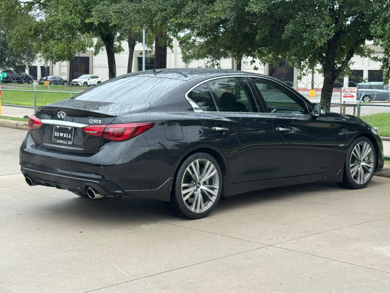 Certified Used 2019 Midnight Black INFINITI 3.0t SPORT image 5