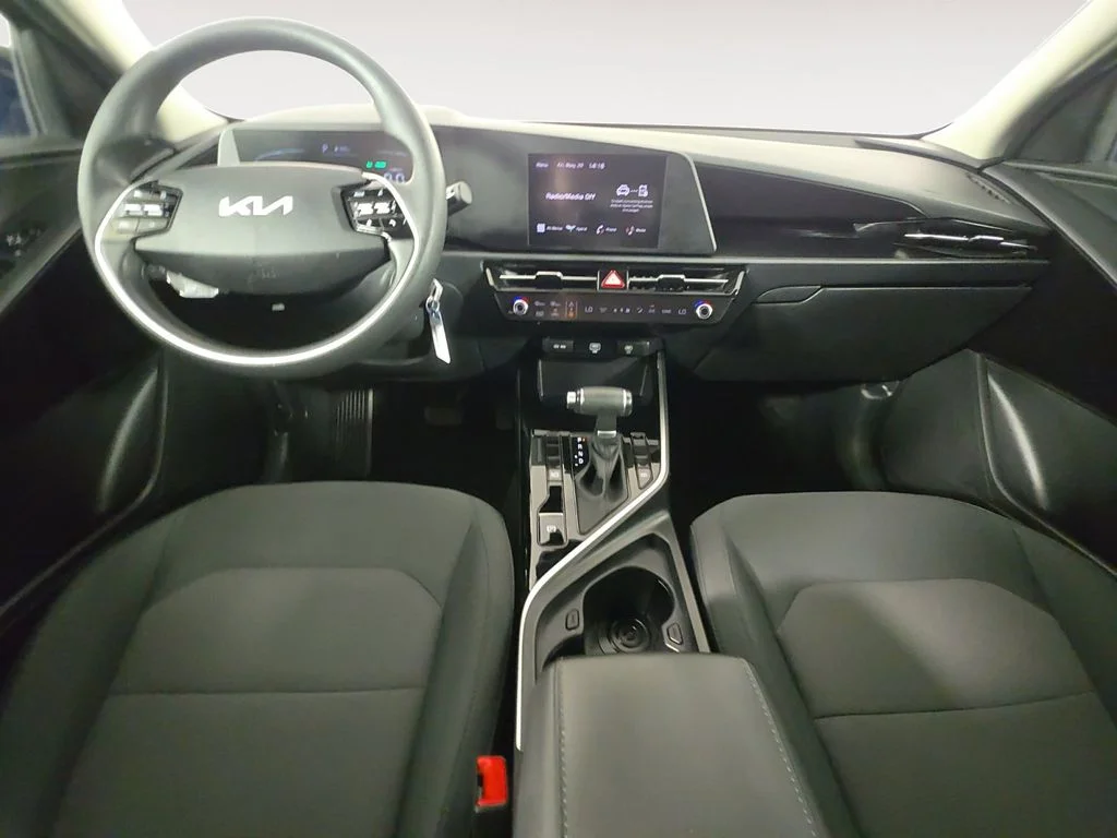 Used 2023 Black Kia LX image 10