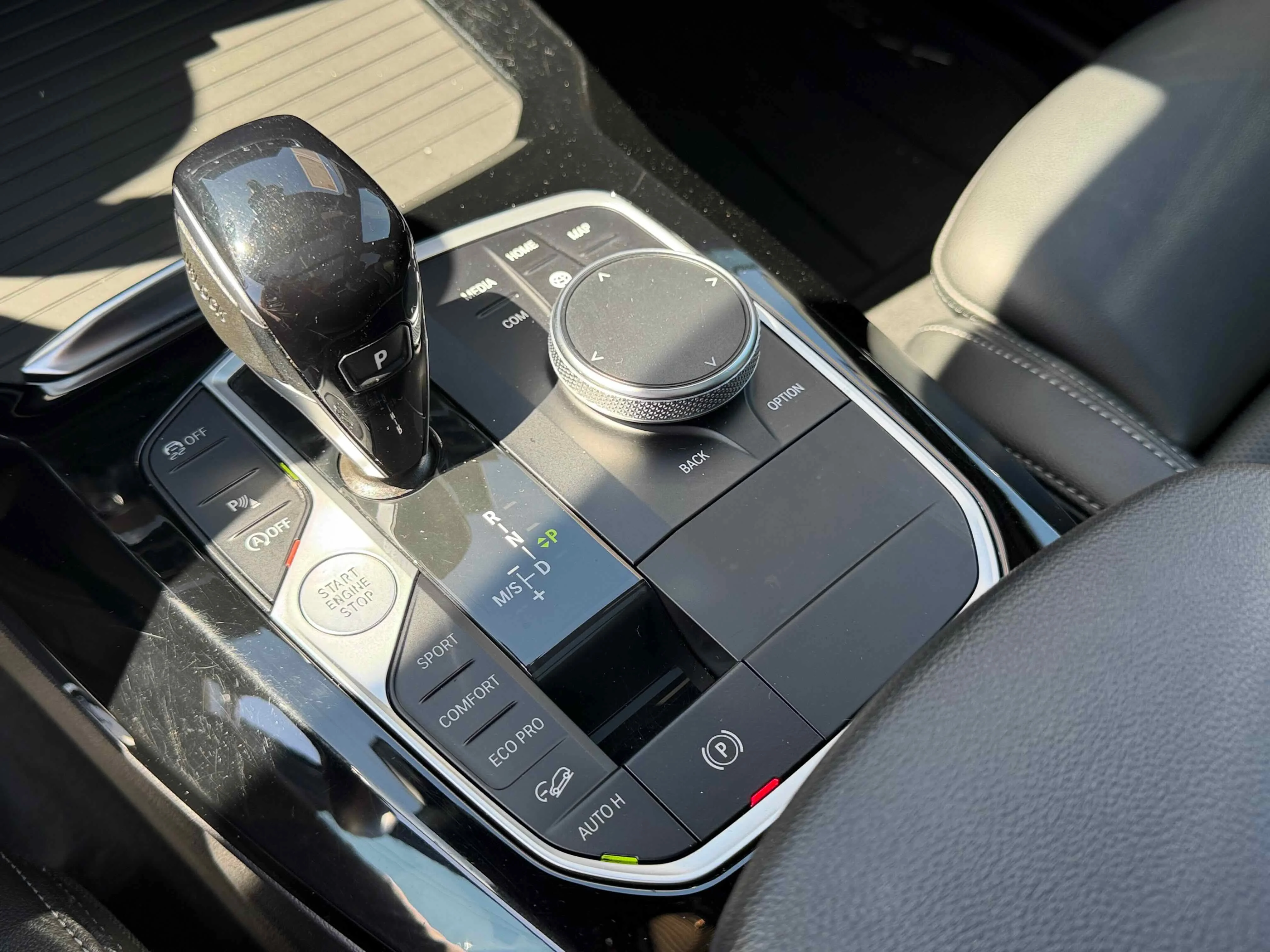 Used 2023 Phytonic Blue Metallic BMW xDrive30i image 24