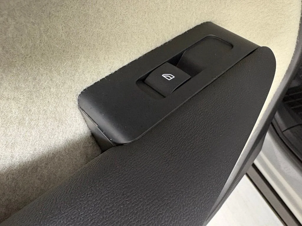 Used 2026 Gray Volvo B5 Plus image 36