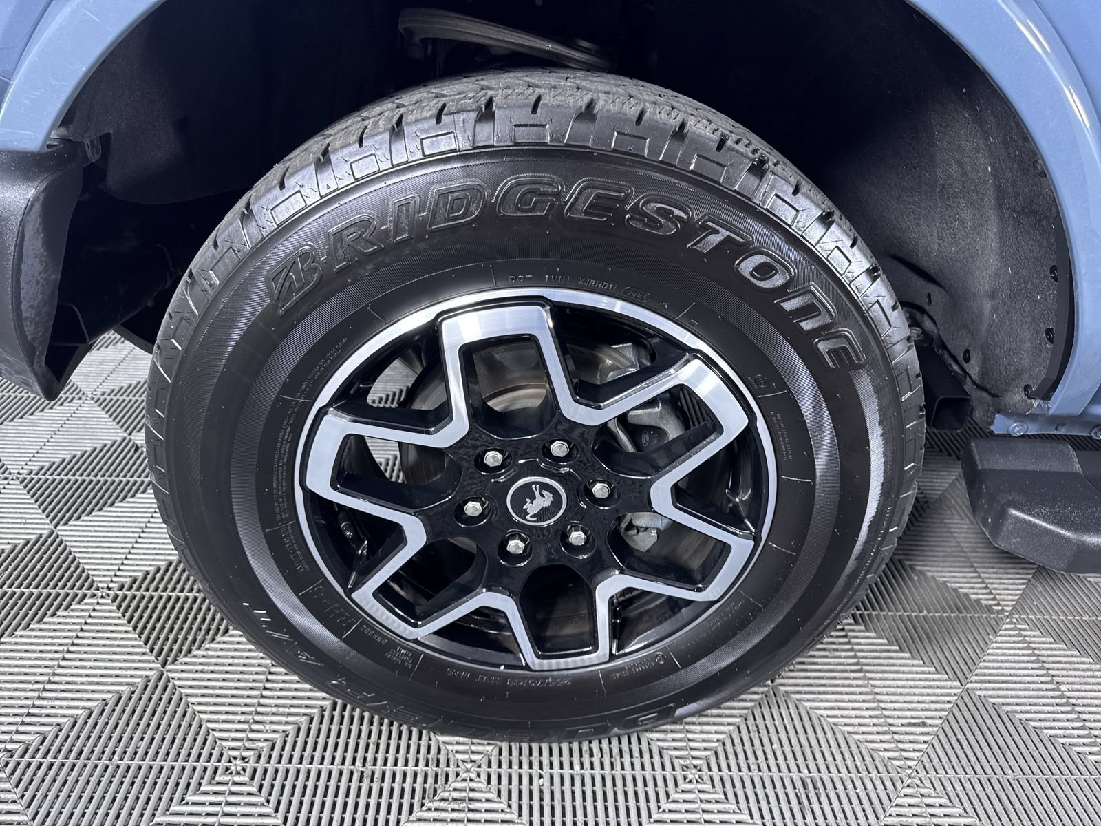 Used 2024 Azure Gray Metallic Tri-Coat Ford Outer Banks image 26