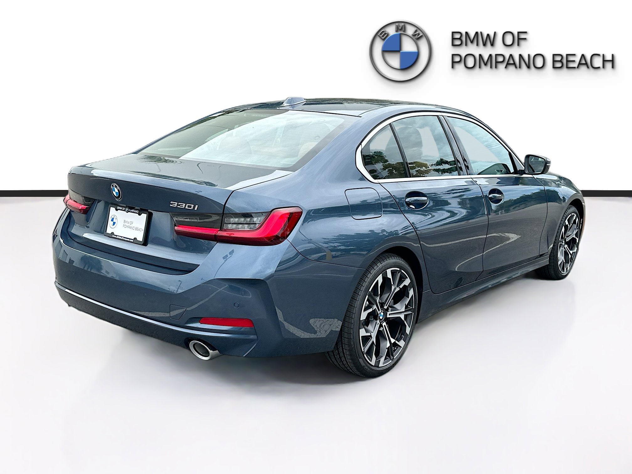 New 2026 Arctic Race Blue Metallic BMW 330i NA image 6