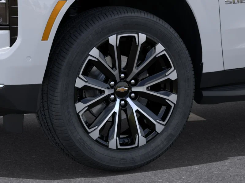 New 2026 Polar White Tricoat Chevrolet High Country image 9
