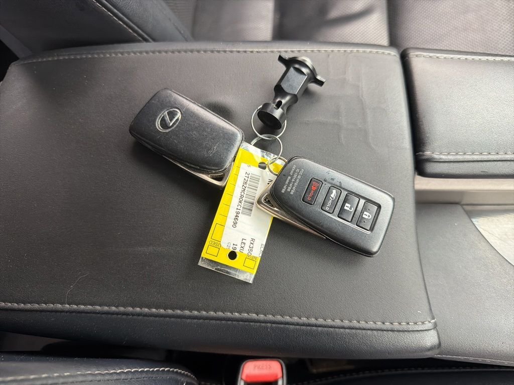 Used 2019 Black Lexus 350 image 33