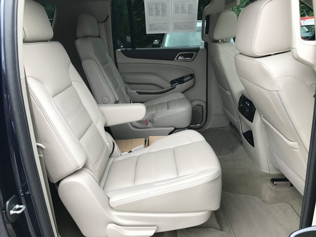 Used 2018 Dark Sapphire Blue Metallic GMC Denali image 36